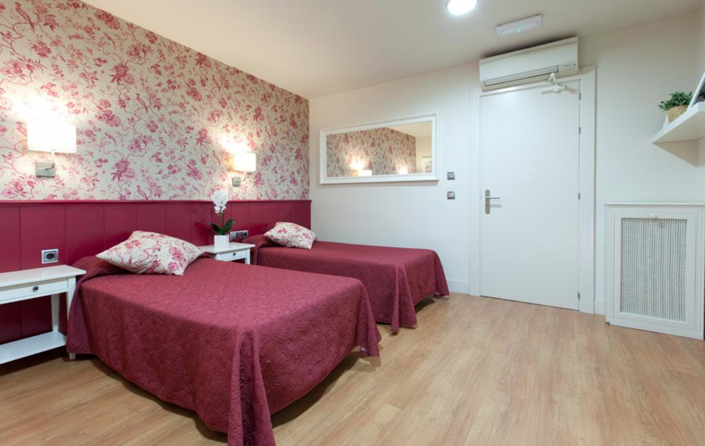 Hostal Matheu Madrid Camera foto